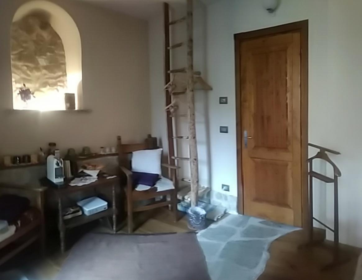 B&B L'Abric - Centro Storico Di Limonetto Limone Piemonte Buitenkant foto